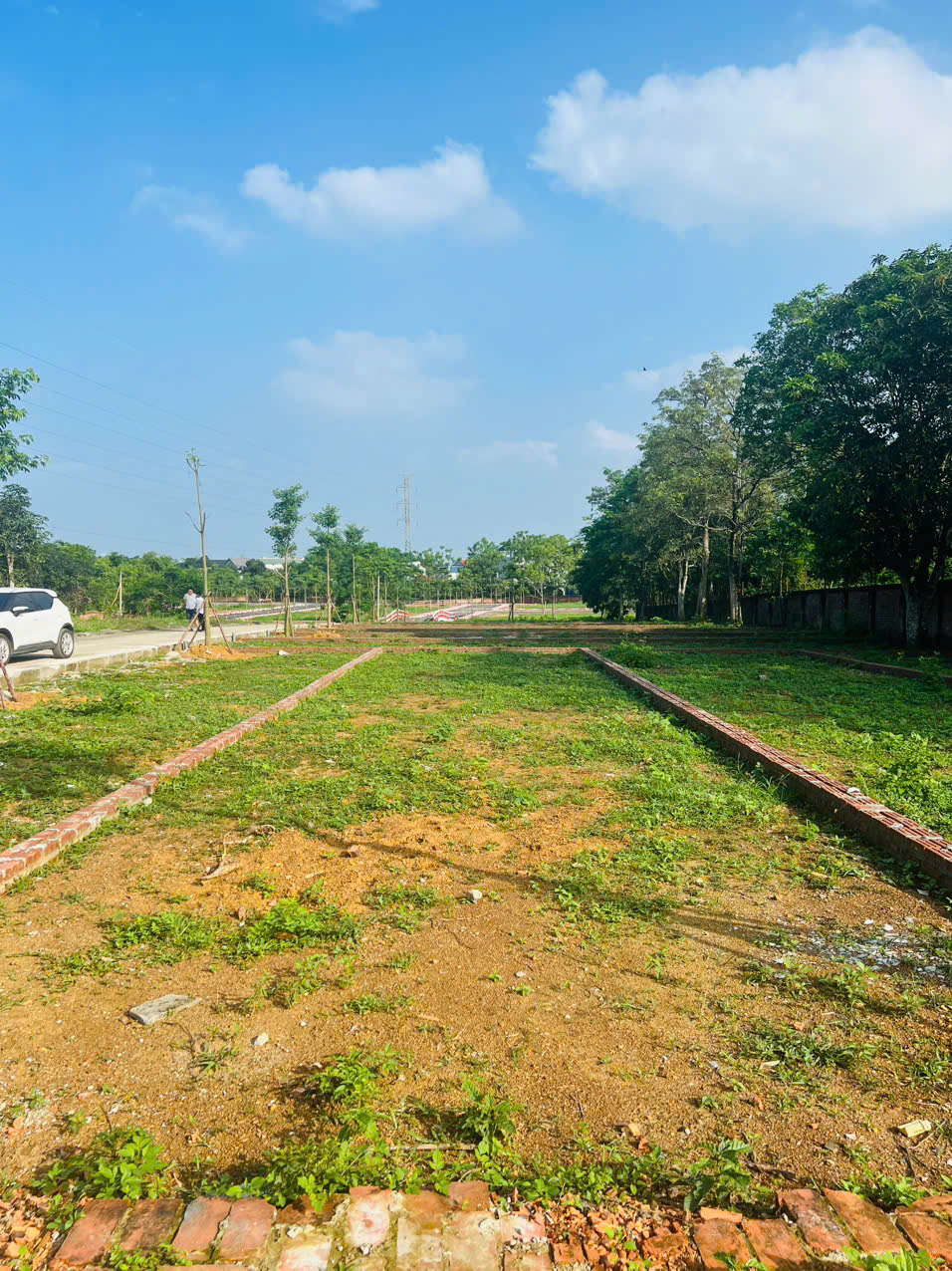 Đất nền Láng Hòa Lạc giá 2.25 tỷ diện tích 100m2 gần trung tâm thương mại – Nguyễn Hùng BĐS - 0989333012