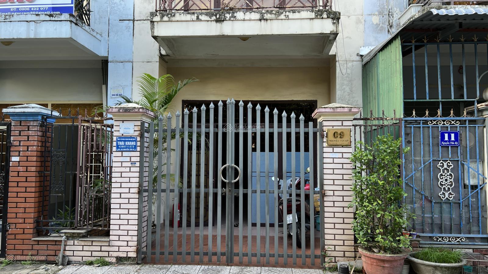 Cho Thuê Nhà 3 Tầng 4PN, 3WC, DTSD 220m2, Giá Siêu Hời 6 Triệu, đường Nguyễn Tấn Kỳ, Trần Phú, Quảng Ngãi để ở và kinh