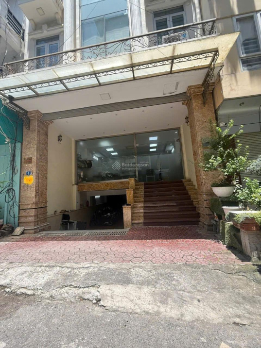 Siêu phẩm Tòa Văn Phòng Phố Nguyễn Bá Khoản 100m2 x 8 tầng + 1 hầm thang máy, MT 7,4m giá 54 tỷ