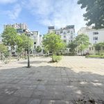 300m2 - 1