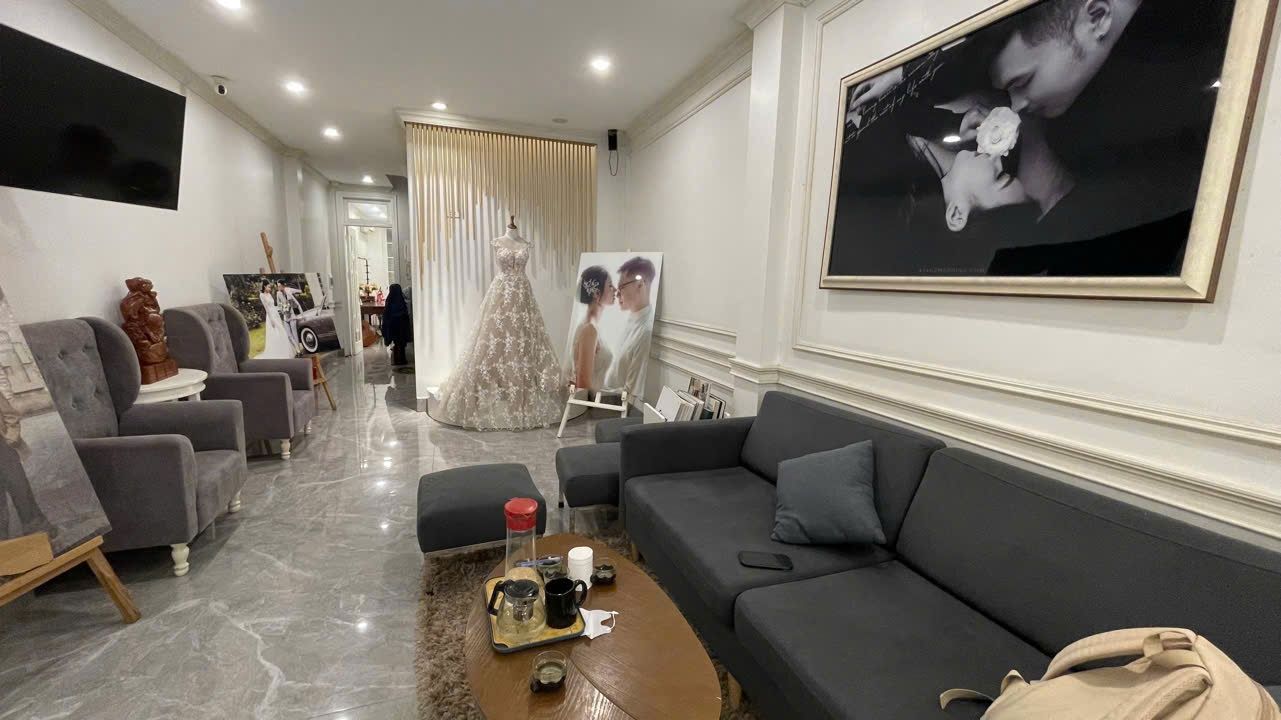 BÁN NHÀ NGÕ 180 P. THÁI THỊNH - Q. ĐỐNG ĐA, DT 75M x 7T GIÁ CHÀO 32.5 TỶ.