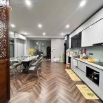 40m2 - 1