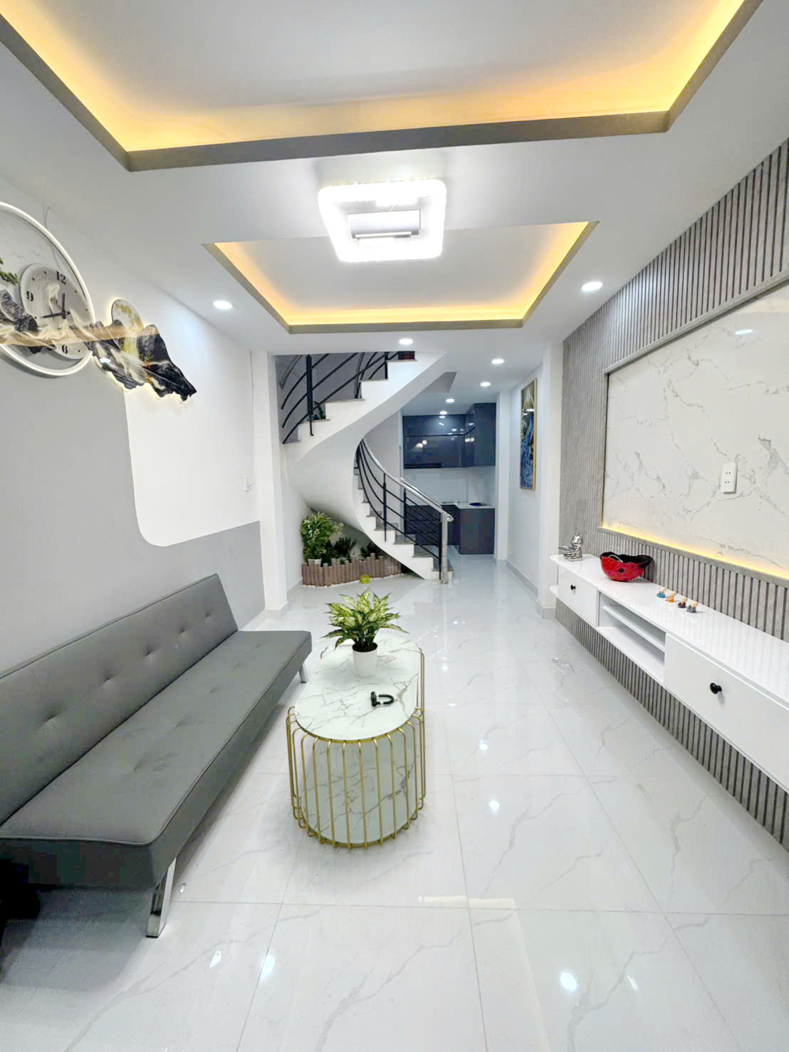 Nhà 4 tầng mới xây gần mặt tiền Phạm Thế Hiển P6 Q8