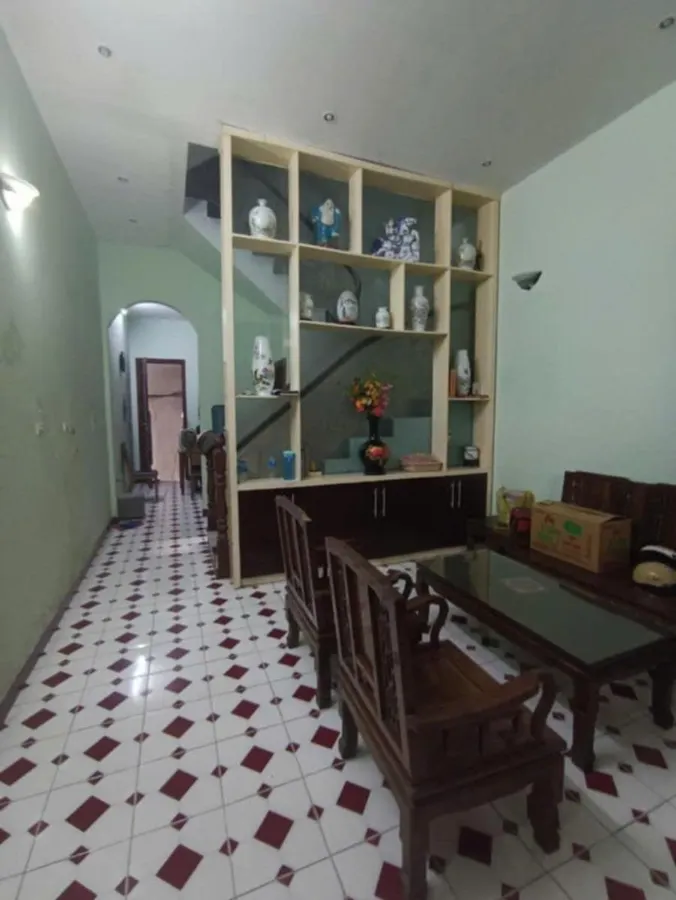 Bán Nhà 1 Mặt Phố 1 Mặt Ngõ Khương Thượng. Đống Đa. Ô Tô. DT 52m2. MT 4.3m. Giá 15.7 Tỷ.