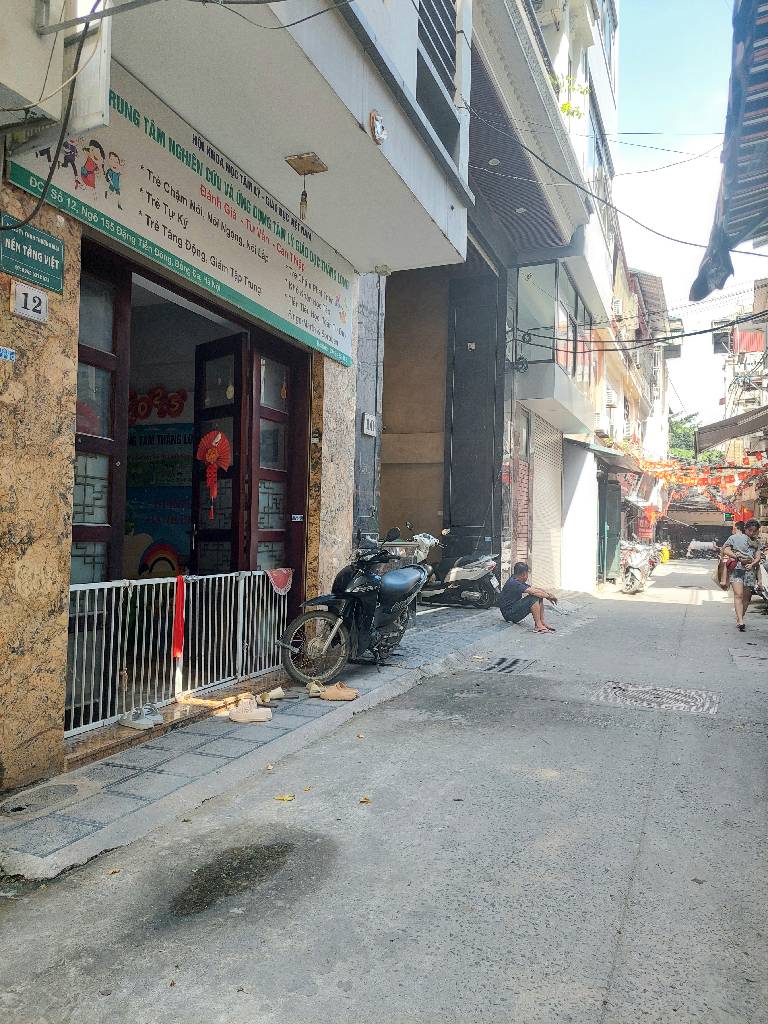 Đặng Tiến Đông 5 tầng Nhà phân lô hiếm giữa Đống Đa – ô tô tránh – 2 thoáng – gần phố