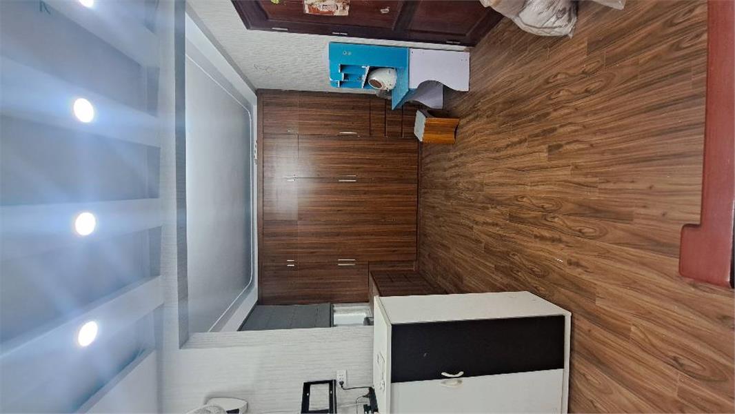 Cổ Nhuế 38m2, nhà 5 tầng đẹp, gần Phạm Văn Đồng, dân trí cao