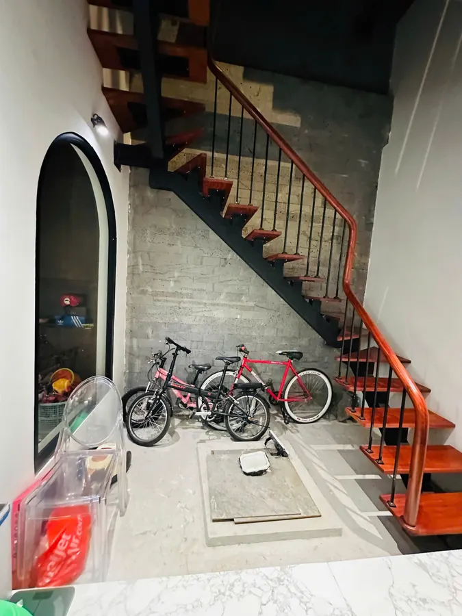 [320] Chính chủ bán nhà phố Khâm Thiên, Đống Đa, 42m2 x5.2m , Nhà đẹp, 5 Tầng thang máy, giá Tốt!