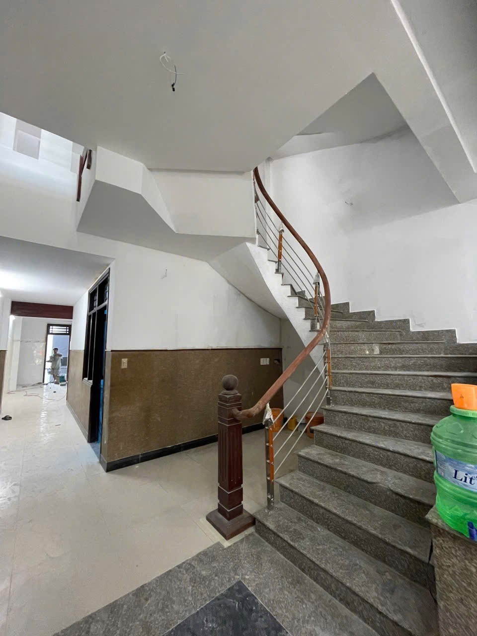 126m2
