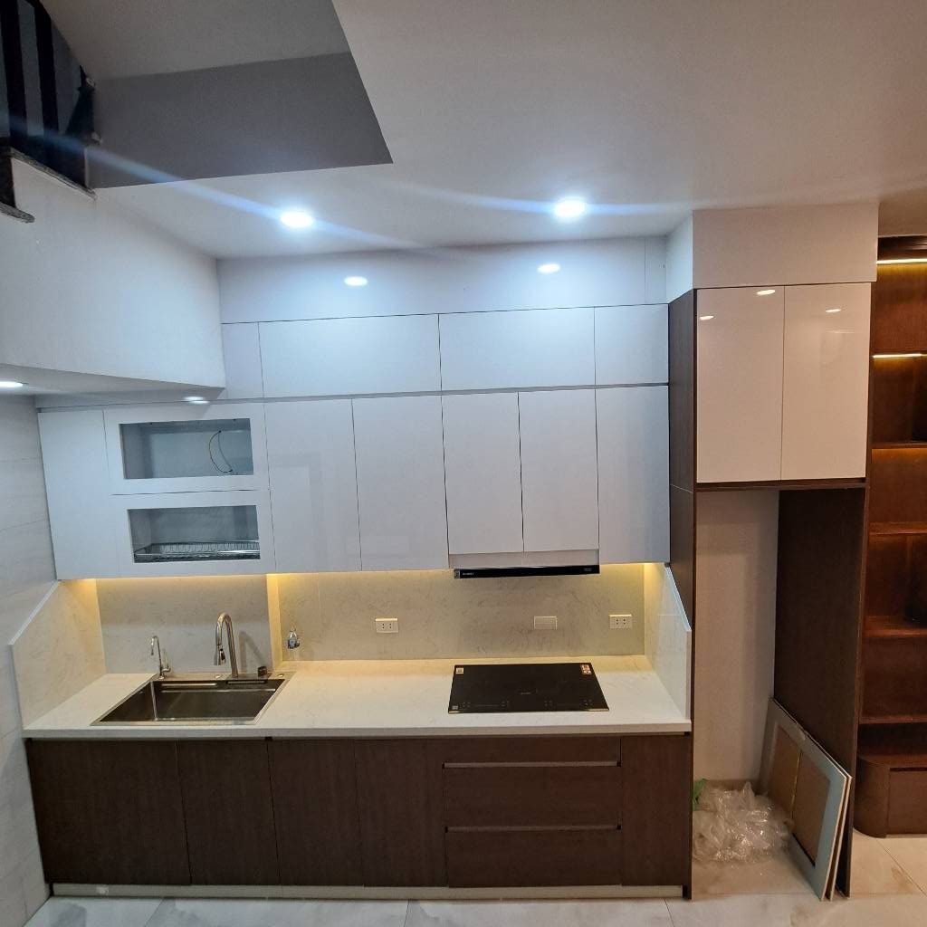 BÁN NHÀ GIA QUẤT, LONG BIÊN- VIEW THOÁNG - NGÕ NÔNG - OTO ĐỖ CỬA,30M-NHỈNH 6 TỶ(TL)