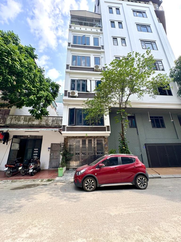 Nhà đẹp Tây Thăng Long 43m2, 6 tầng, ô tô tránh, sát UBND Thượng Cát