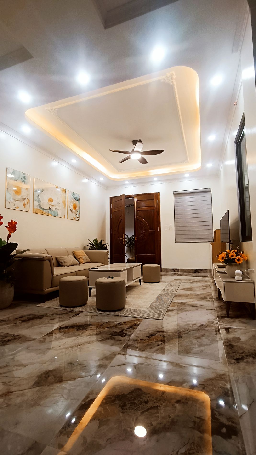 BÁN NHÀ NGỌC LÂM – LONG BIÊN - 4 MẶT THOÁNG – FULL NỘI THẤT XỊN XÒ – Ô TÔ ĐỖ CỬA