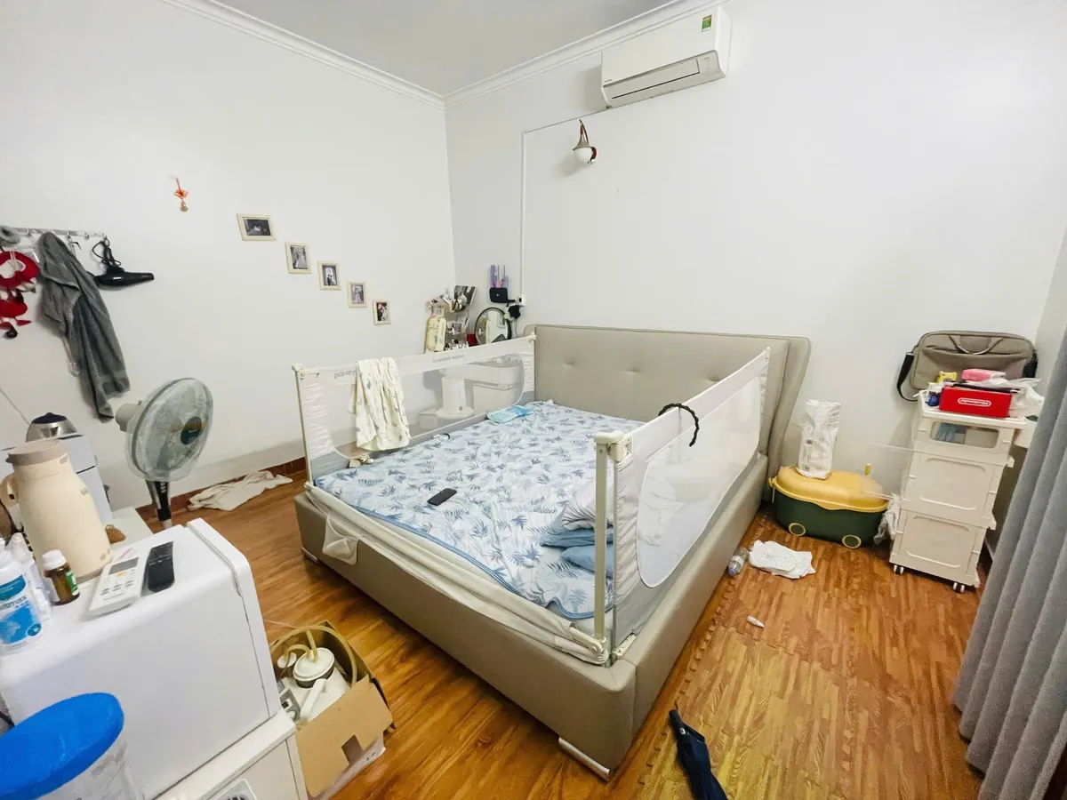 Bán Nhà Phùng Hưng. Hà Đông. Ô Tô Tránh. DT 214m2. MT 7m. 4 Tầng. Giá 50.8 Tỷ.