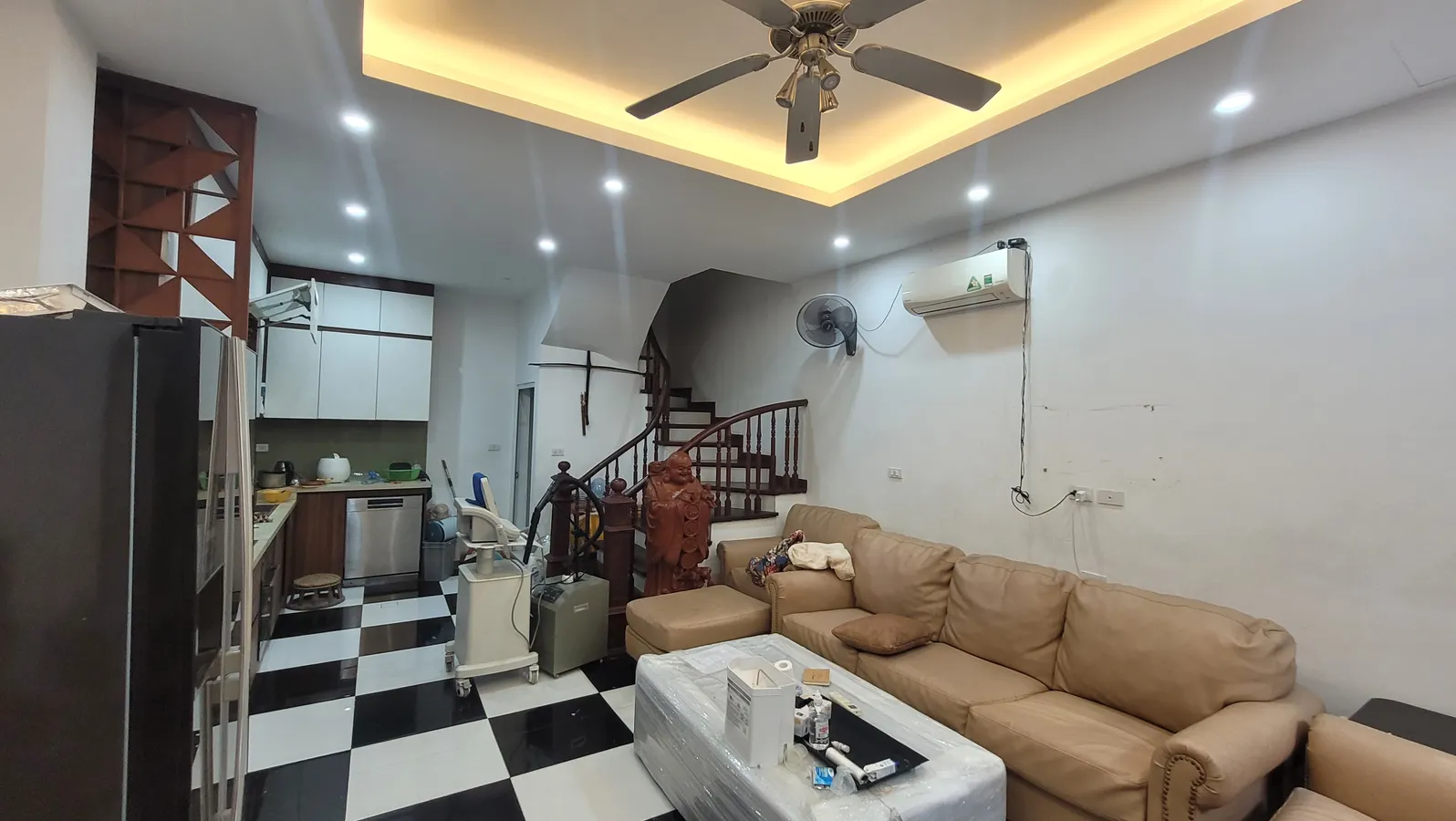 [310] BÁN NHÀ THANH XUÂN NGÕ Ô TÔ TRÁNH ĐỖ CỬA, NỞ HẬU CHỦ TỰ XÂY CHẮC CHẮN NỘI THẤT XỊN