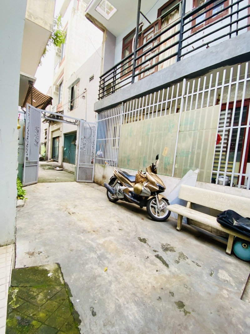 Bán nhà hẻm to Phạm Thế Hiển Ngang 6m x16m 4pn P6 củ chỉ 6.2 tỷ ctl mạnh