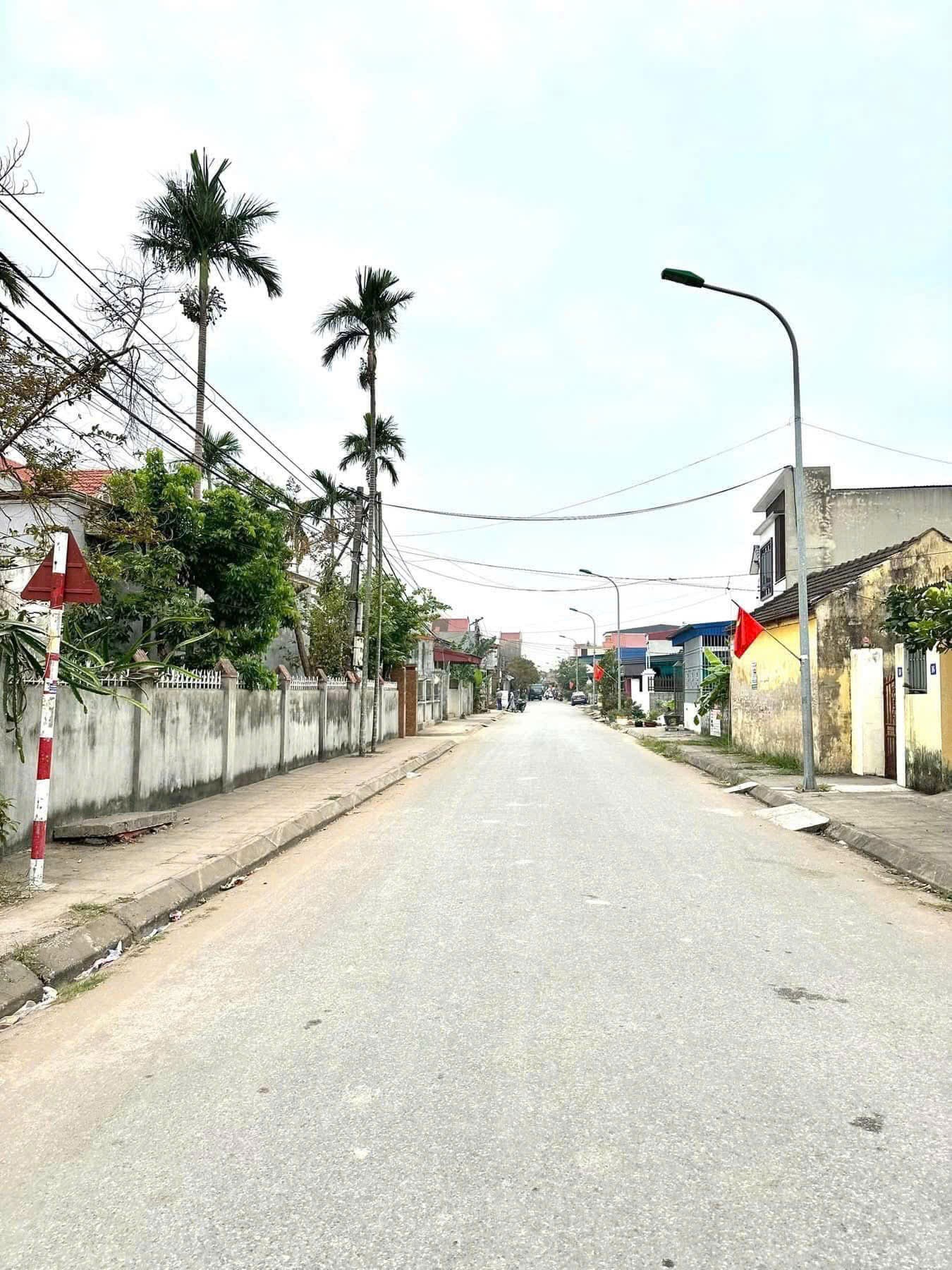 Lô mặt đường Hòa Nghĩa – sát Vinhomes Dương Kinh, giá chỉ 3.x tỷ ZALO 0567 222 555