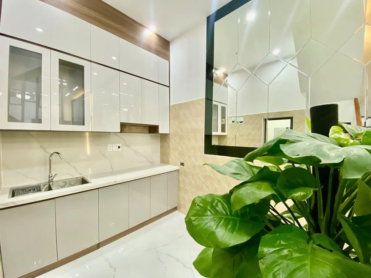 BÁN NHÀ TRUNG TÂM TRẦN KHÁT CHÂN – BẠCH MAI – FULL NỘI THẤT – Ở NGAY