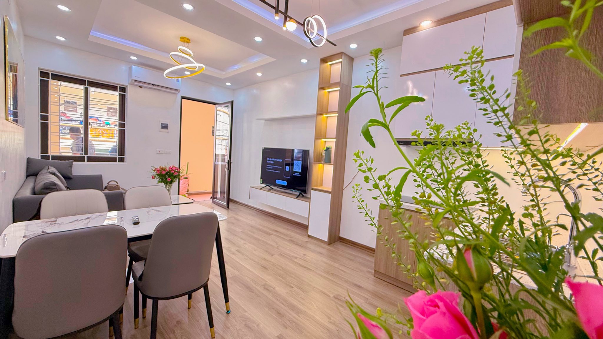 Tầng 2 TT Doãn Kế Thiện 65m 2PN Full nội thất đẹp, nhỉnh 4 tỷ