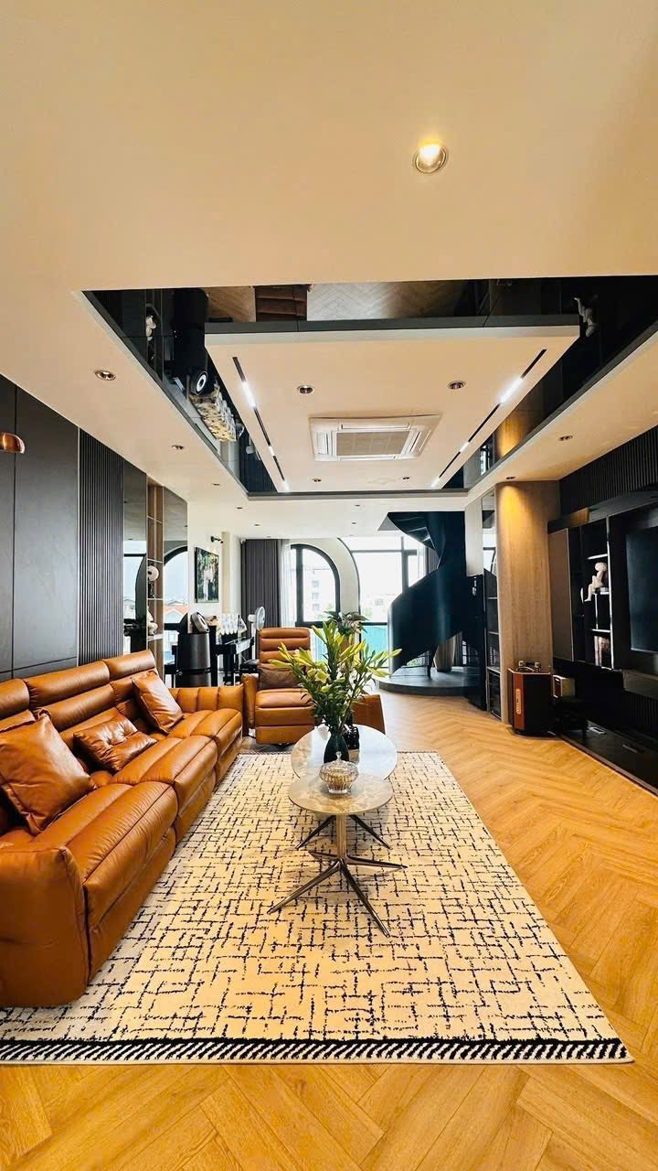 Hoa Hậu Đẹp Nhất Ngọc Thụy, 65m2, 6 Tầng Nổi, 1 Hầm, Vỉa Hè, Kinh Doanh, Dòng Tiền - 2X Tỷ