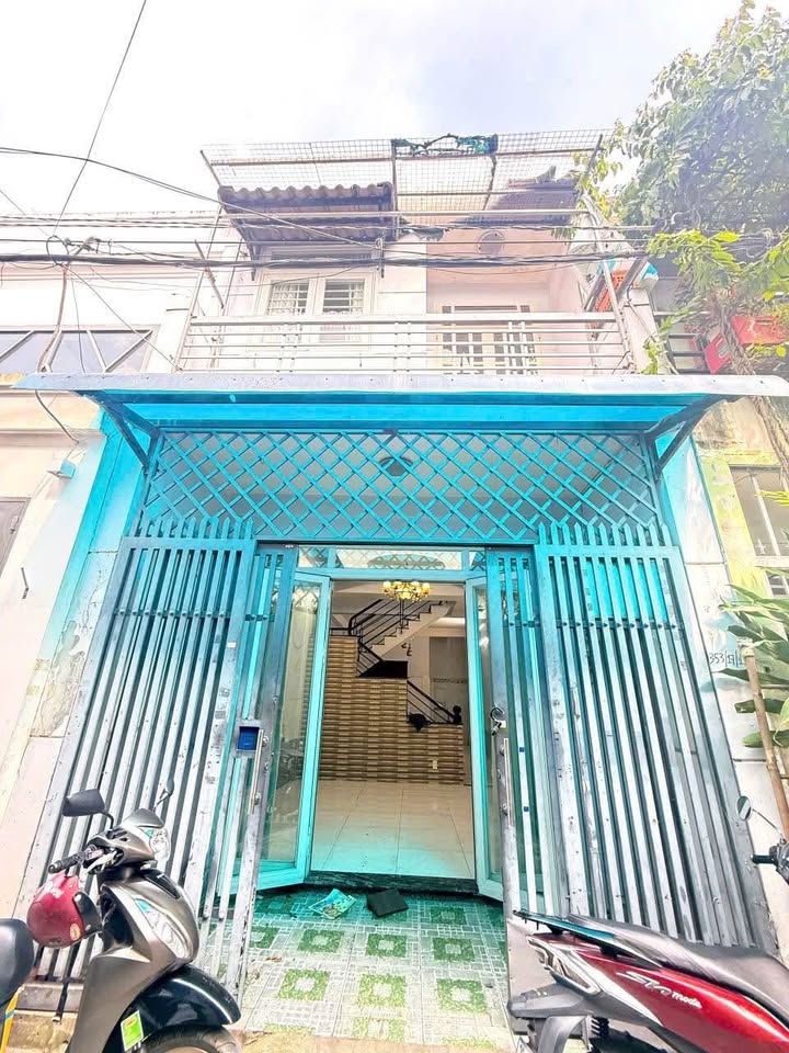 HÀNG HIẾM CHỈ 4.1 TỶ NHÀ 2 TẦNG BTCT (4x12) HẺM XE HƠI THÔNG. GẦN CHỢ HIỆP THÀNH HIỆP, Q12.