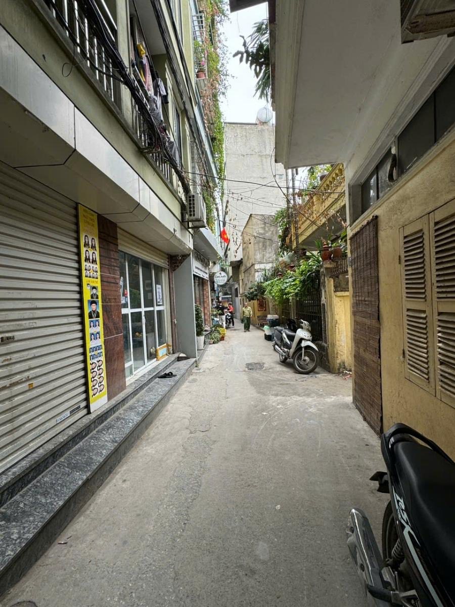 TOÀ NHÀ CCMN 7 TẦNG THANG MÁY TRUNG KÍNH, FULL NỘI THẤT, 15 PHÒNG, Ô TÔ QUA NHÀ 80MX7T