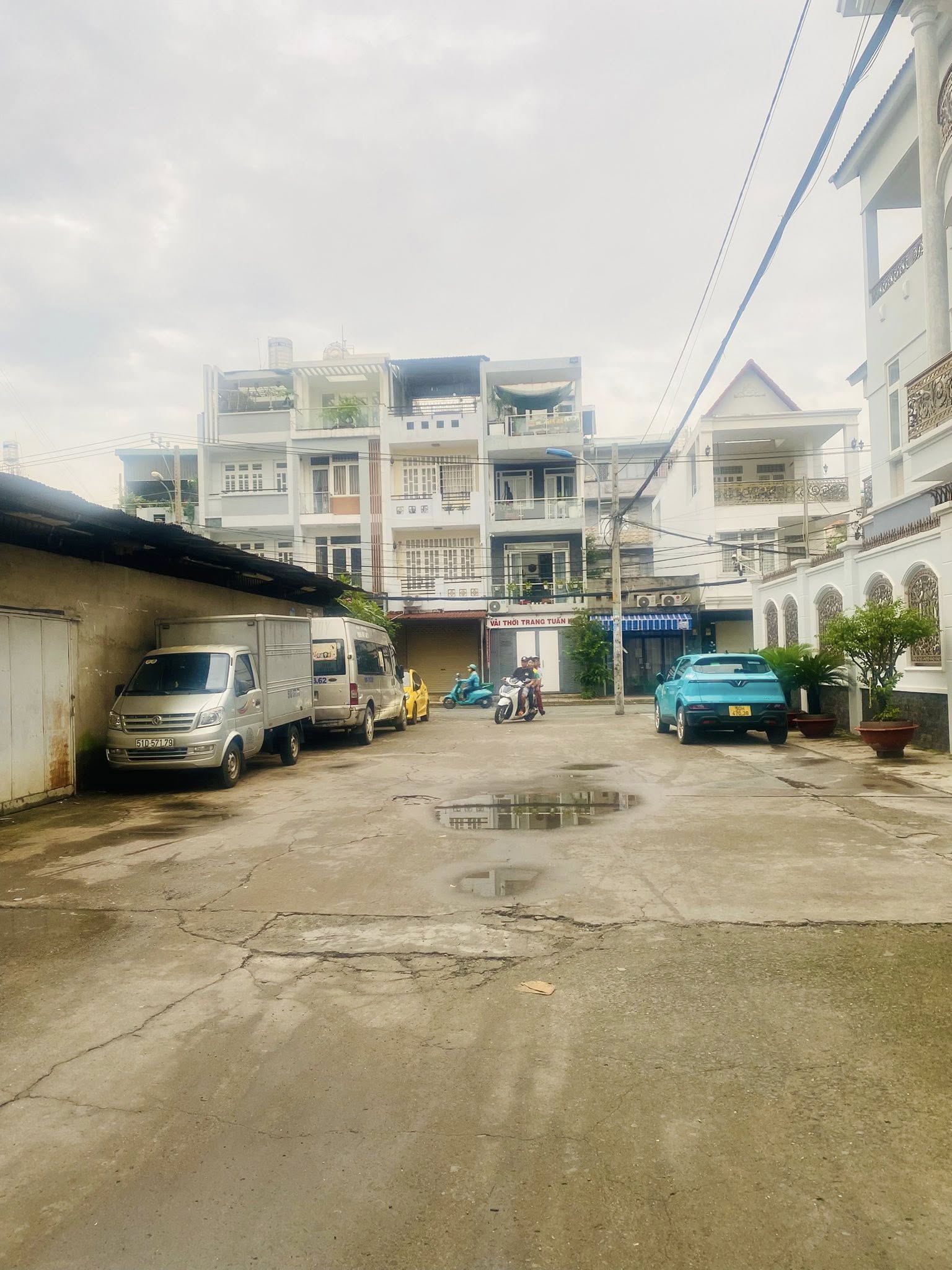 HXH THÔNG - NHÀ ĐẸP 76M - GẦN CHỢ TÂN HƯƠNG - GIÁ RẺ CÓ DÒNG TIỀN