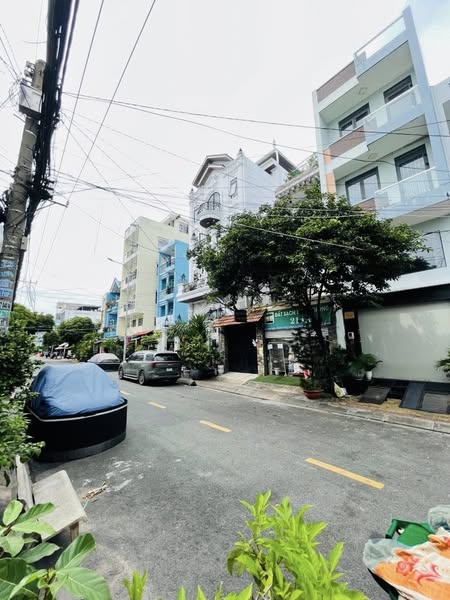 MẶT TIỀN ĐẸP KHU BÀN CỜ – NGUYỄN SƠN – DTS223M – 4 TẦNG – 8N GIÁ MỀM