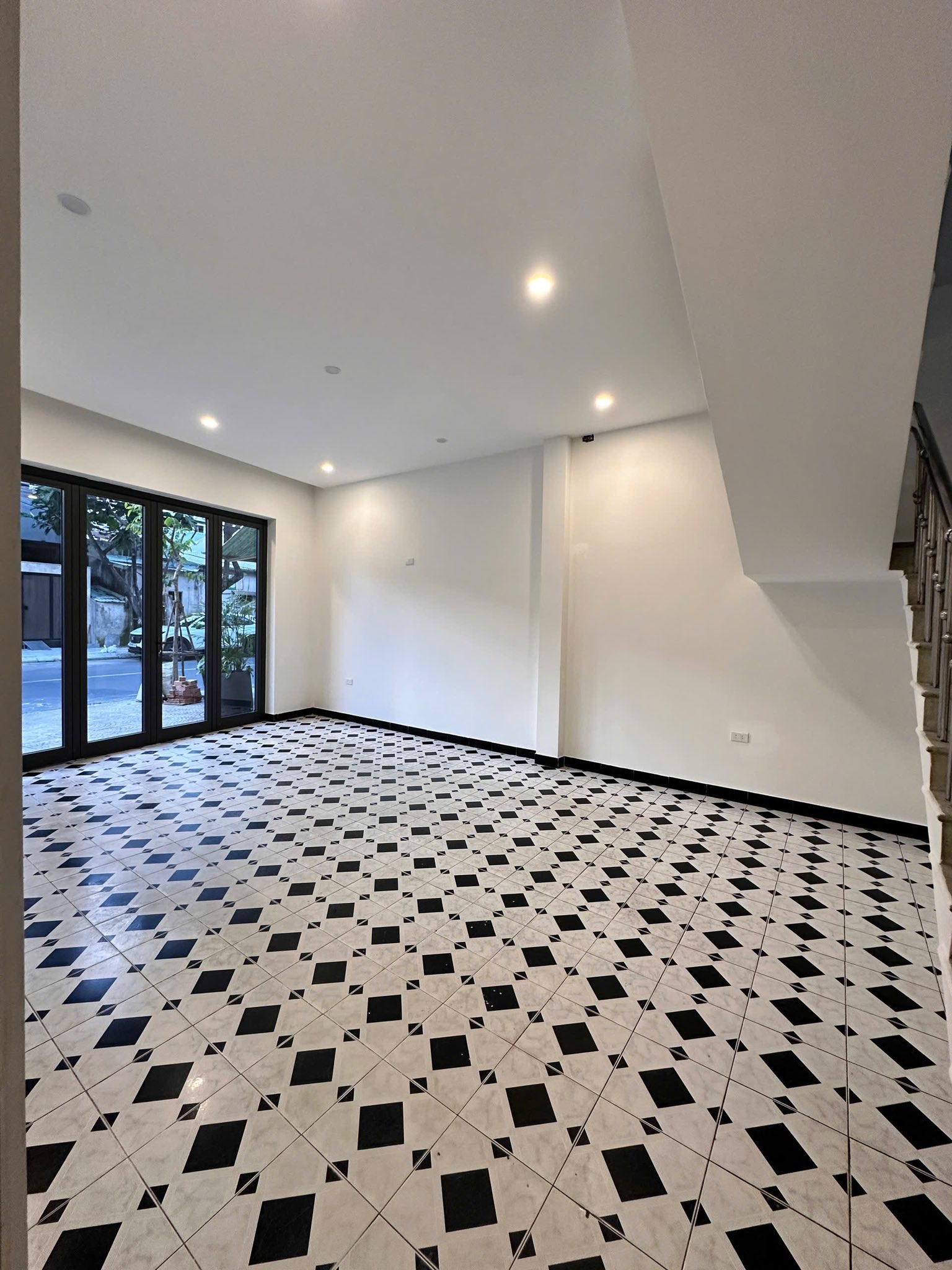 ► Nhà mặt Tiền Mai Am, đường 7.5m, 104m2, ngang 5.6m, 2 mặt thoáng, 2 tầng, nhỉnh 9 tỷ