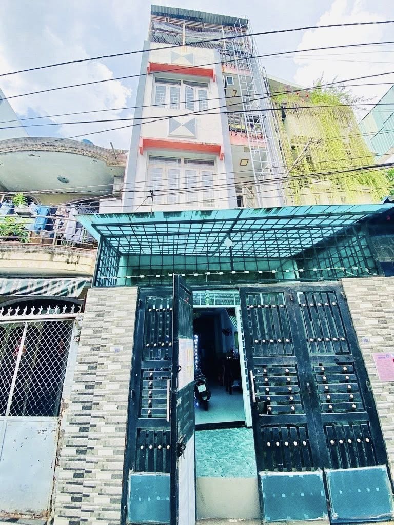 CHDV GẦN ĐH CÔNG THƯƠNG – 6PN – HXH – 4 TẦNG DNGF TIỀN 22TR TẦM 6.X