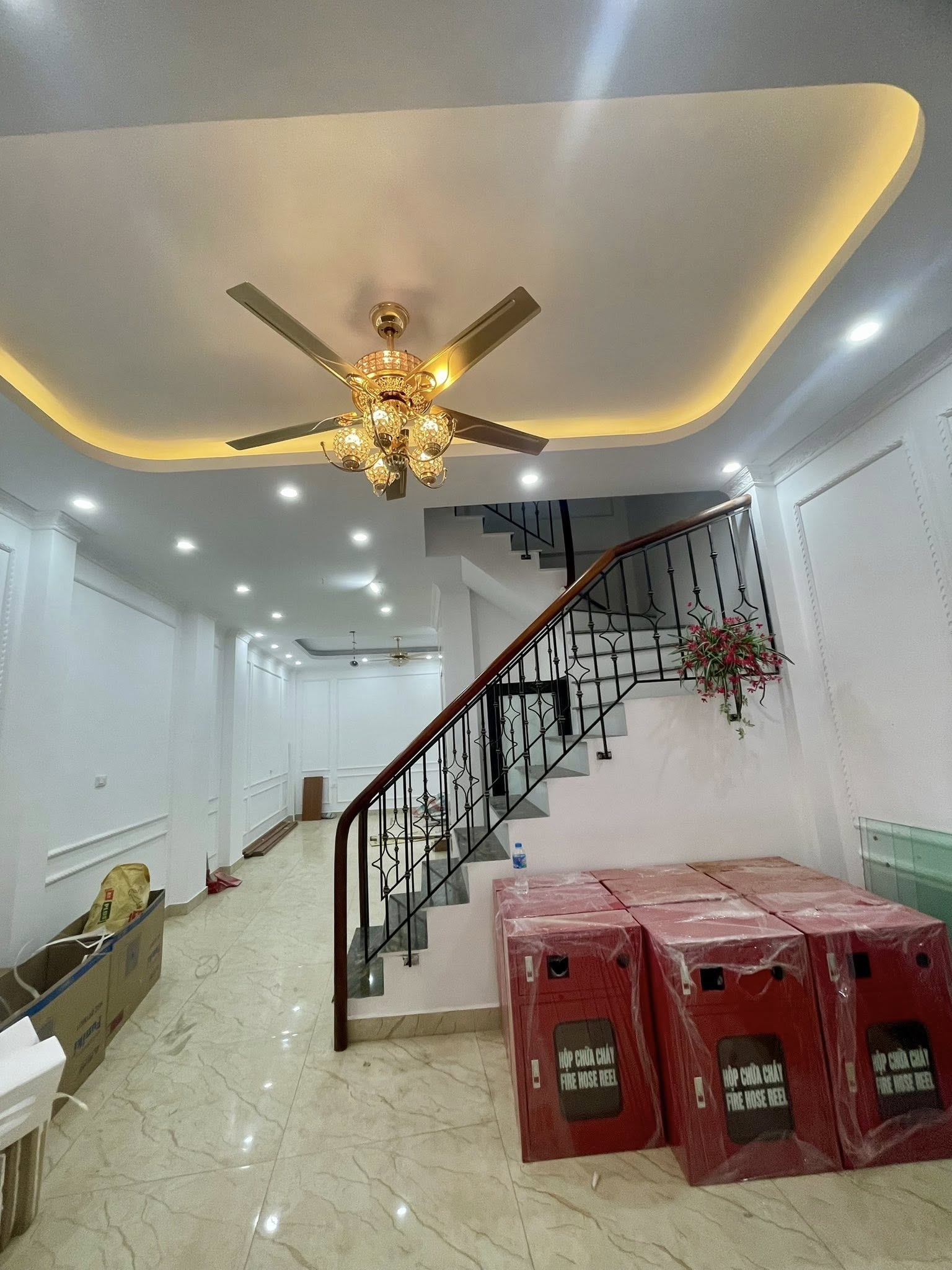Kim Giang 50/54m² 7T 14 tỷ Hoàng Mai.