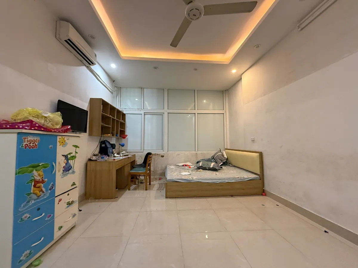 Bán Nhà Tây Sơn 25m2. 5 tầng. mặt tiền 4.1m. giá 7.98 Tỷ Đống Đa Hà Nội