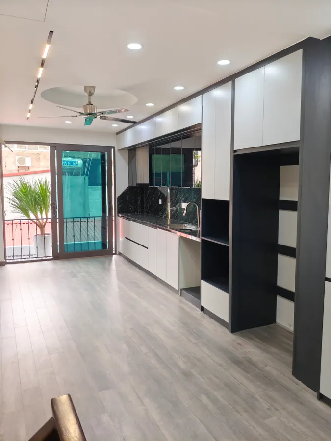 Bán nhà Lò Đúc 55m2 – 6 tầng, trung tâm, nhà mới đẹp ở luôn, thang máy, xịn, nhỉnh 17 tỷ