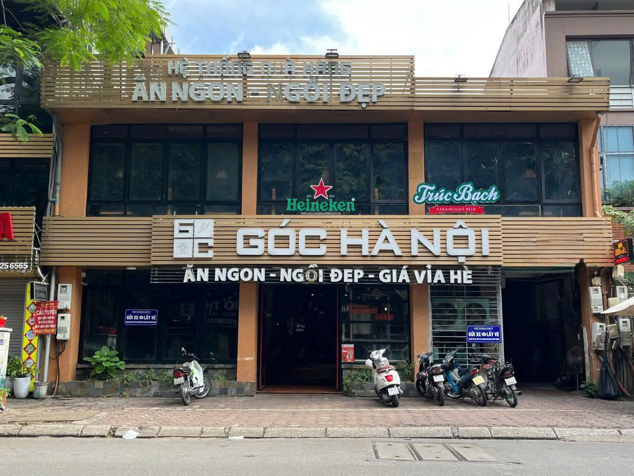 CHO THUÊ NHÀ PHỐ LÁNG HẠ ĐỐNG ĐA Diện tích : 125m2 x 2 tầng Mặt tiền : 7m