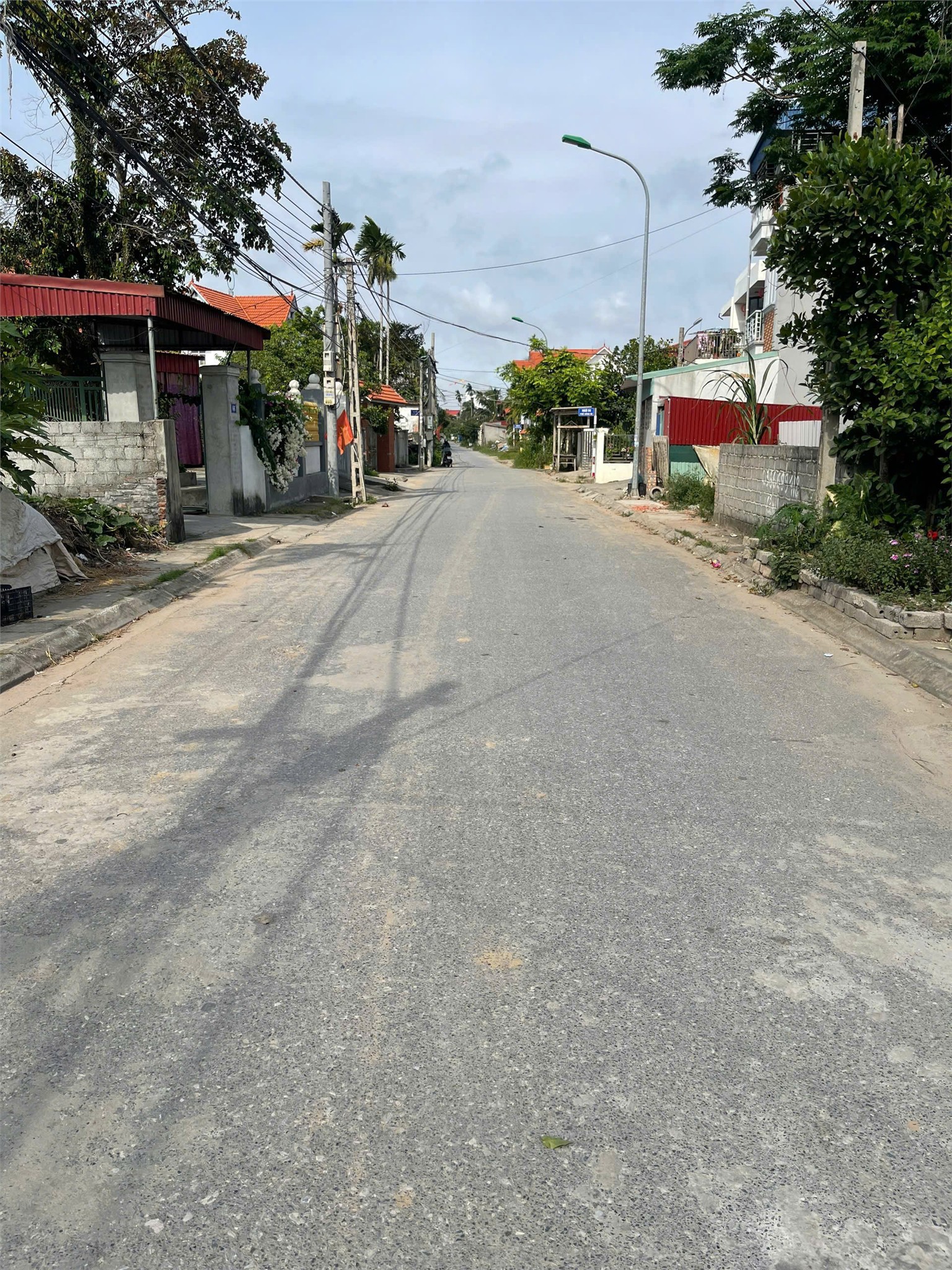 Bán lô đất 91,4m² ngõ 68 Sông He – gần Vinhomes Dương Kinh, giá chỉ 1,x tỷ! ZALO 0567 222 555