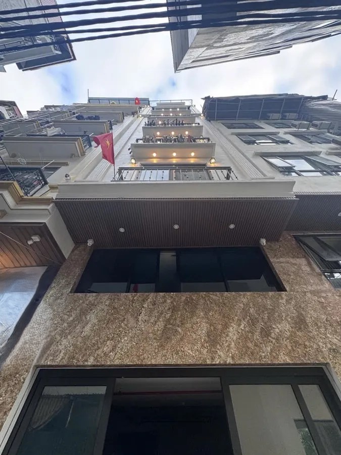 SIÊU PHẨM CẦU GIẤY - KINH DOANH - 2 MẶT NGÕ TRƯỚC SAU - DÒNG TIỀN DỰ KIẾN 1.2 TỶ/NĂM