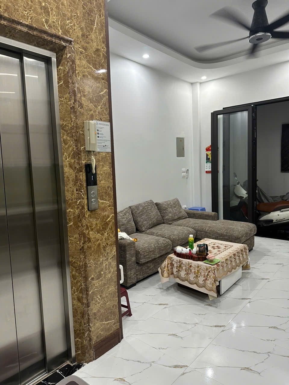 SIÊU PHẨM HOÀNG NHƯ TIẾP – NGÕ THÔNG – THANG MÁY NHẬP KHẨU – GẦN PHỐ NGUYỄN VĂN CỪ