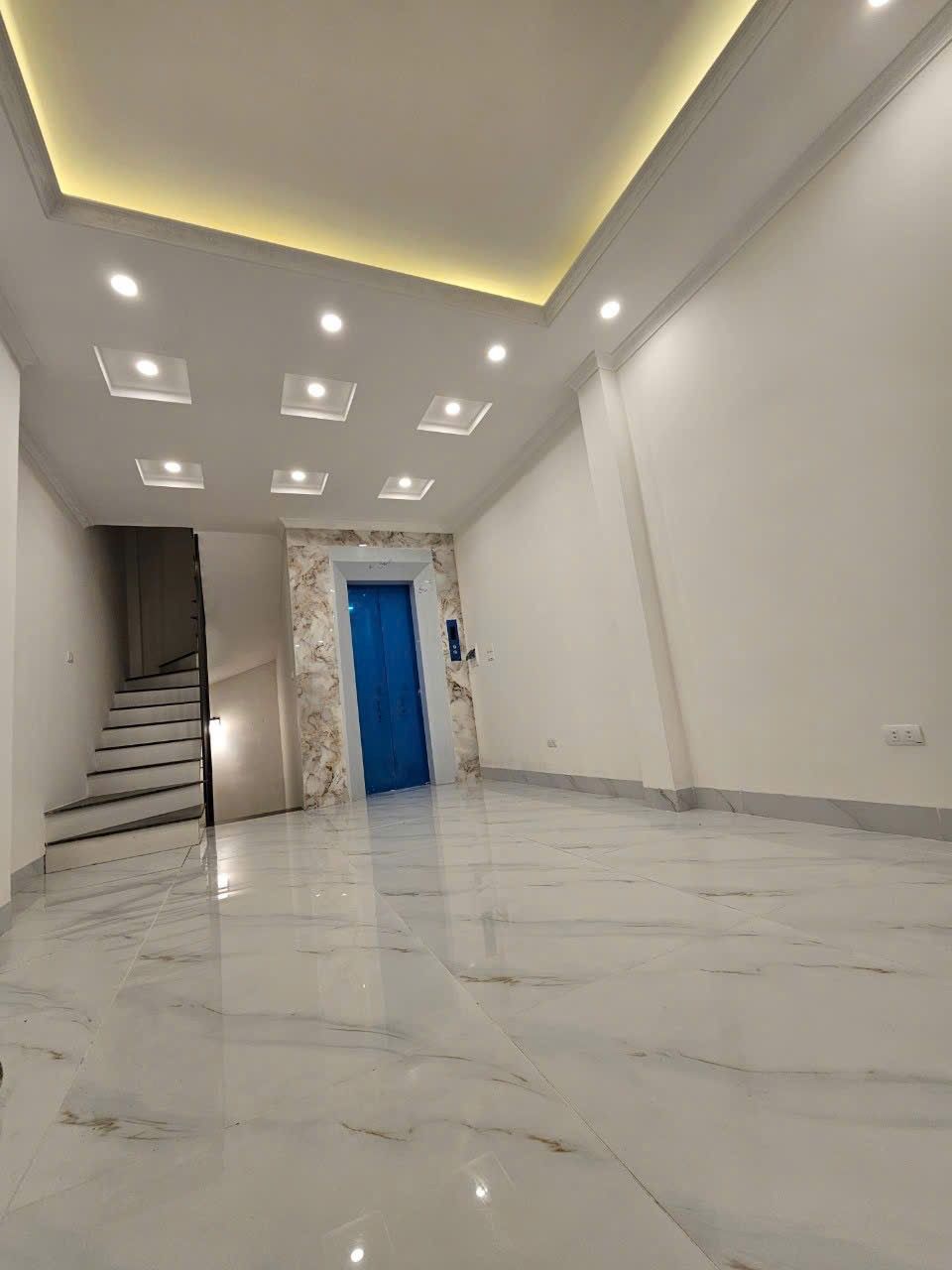 BÁN NHÀ MẶT PHỐ MAI PHÚC – 7 TẦNG THANG MÁY – ĐANG CHO THUÊ VĂN PHÒNG