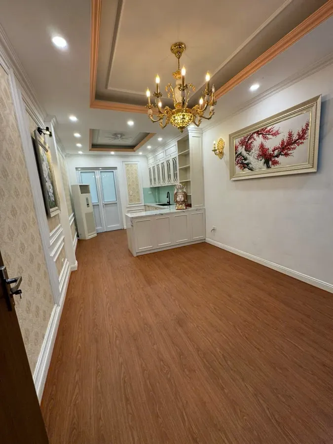 Bán Nhà Mặt Phố Hoàng Hoa Thám. Tây Hồ. Thang Máy. Ô Tô. Vỉa Hè. DT 60m2. Giá 25,4 Tỷ.