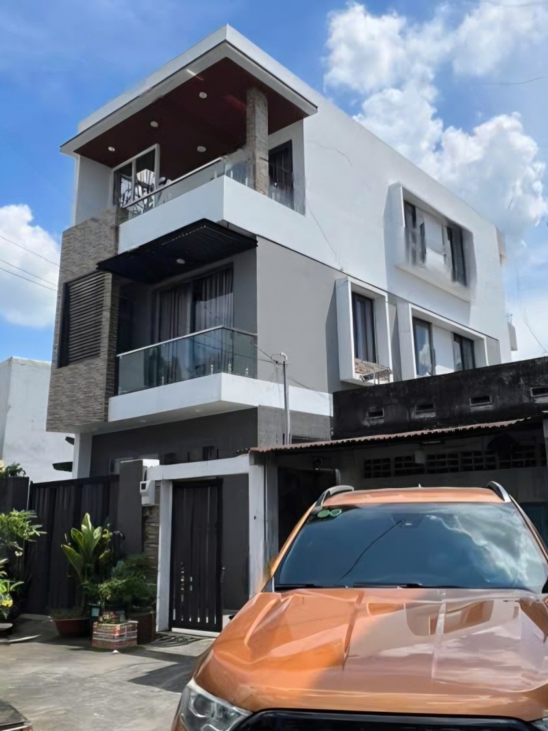 Bán nhà Phường Tam Phú, Thủ Đức, TP HCM. DT 130m2, 3 tầng, 4PN, SH, giá 7.8 tỷ. LH: 0933125879