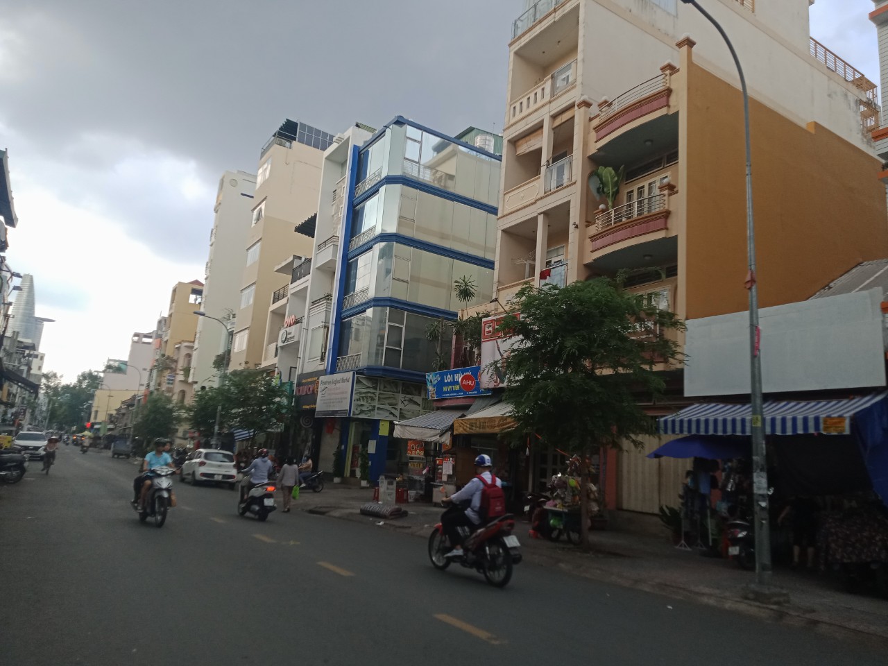 Bán Đất Mặt Tiền Nguyễn Hồng Q. Bình Thạnh DT 554,8m² Nở hậu 16m Giá 88 Tỷ