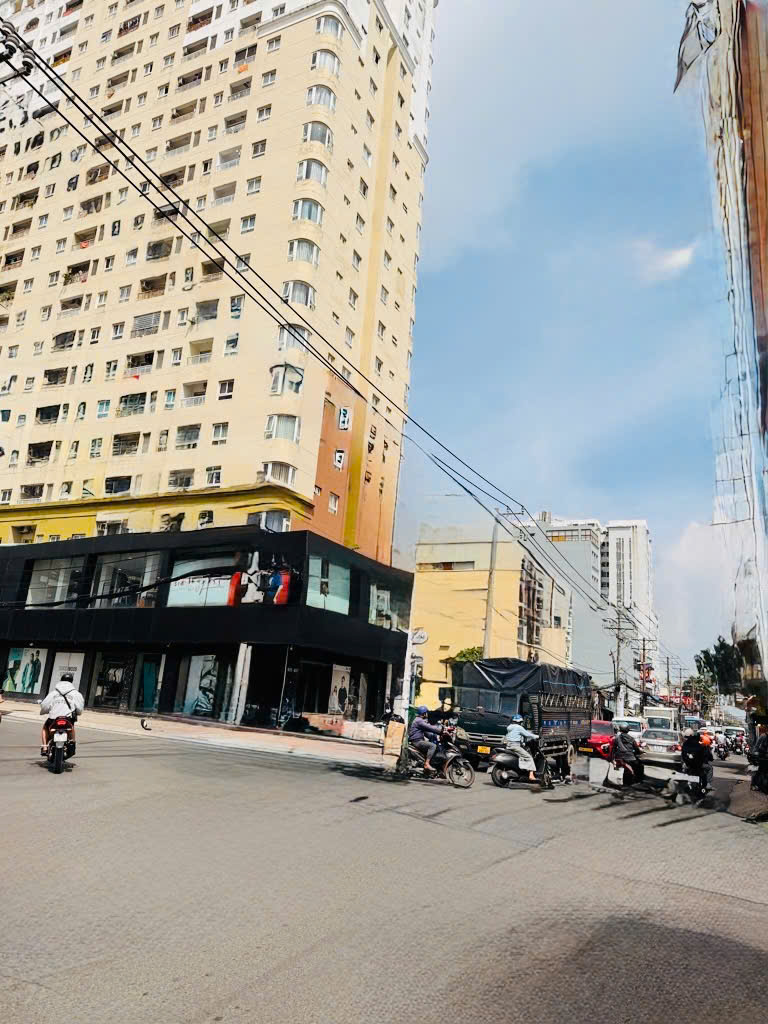 SIÊU PHẨM MẶT TIỀN ÂU CƠ – 5 TẦNG – NGANG KHỦNG 6M – DÒNG TIỀN ỔN ĐỊNH – GIÁ 22.9 TỶ