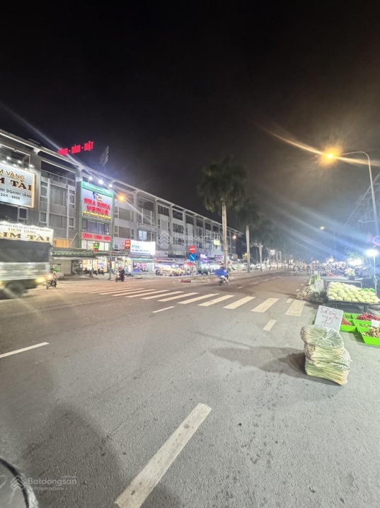 BÁN ĐẤT NỀN THỔ CƯ, QUẬN 8 - 80M2 (5x16M) - CHỈ 4.4 TỶ - MẶT TIỀN ĐƯỜNG 12 - VỊ TRÍ ĐẸP TRONG KDC