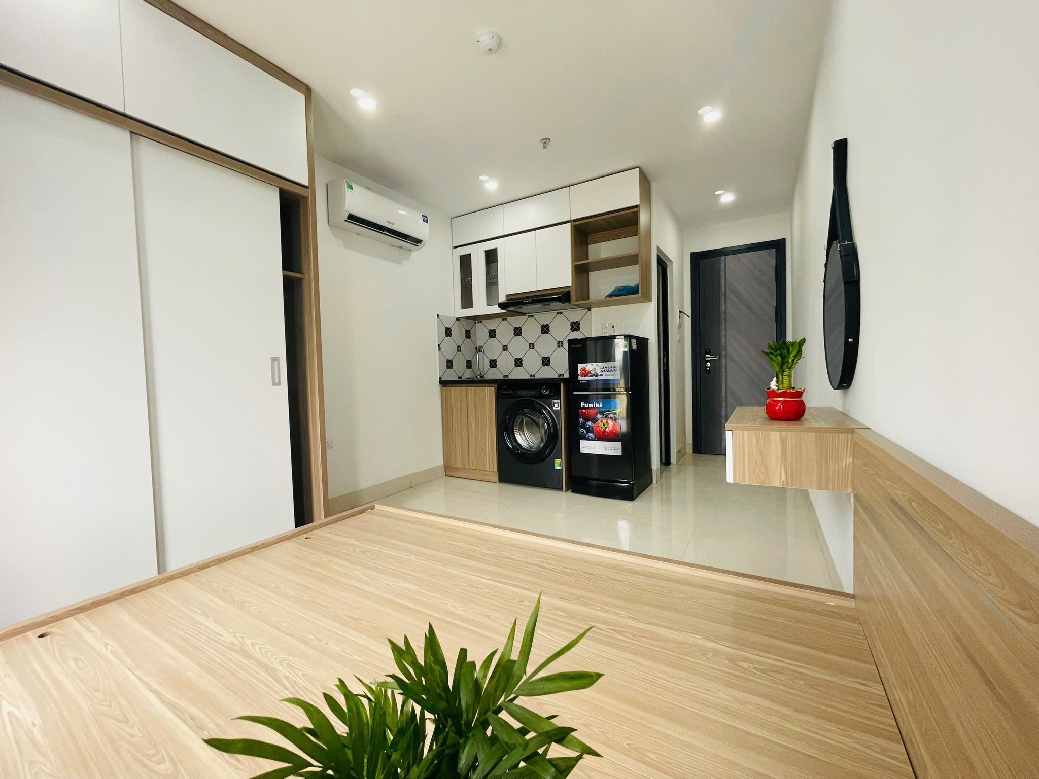 Bán nhà dòng tiền tại Mỹ Đình, 17 tỷ 7 tầng, thang máy, ôtô 80m, doanh thu gần 1 tỷ/năm