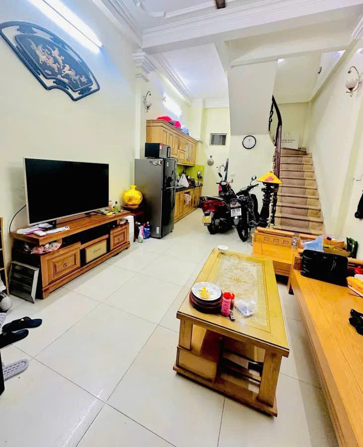 CHỈ 6.6 TỶ CÓ NGAY NHÀ ĐẸP 4 TẦNG, HỘ KHẨU THỤY KHUÊ, TÂY HỒ, NGÕ NÔNG, GẦN PHỐ