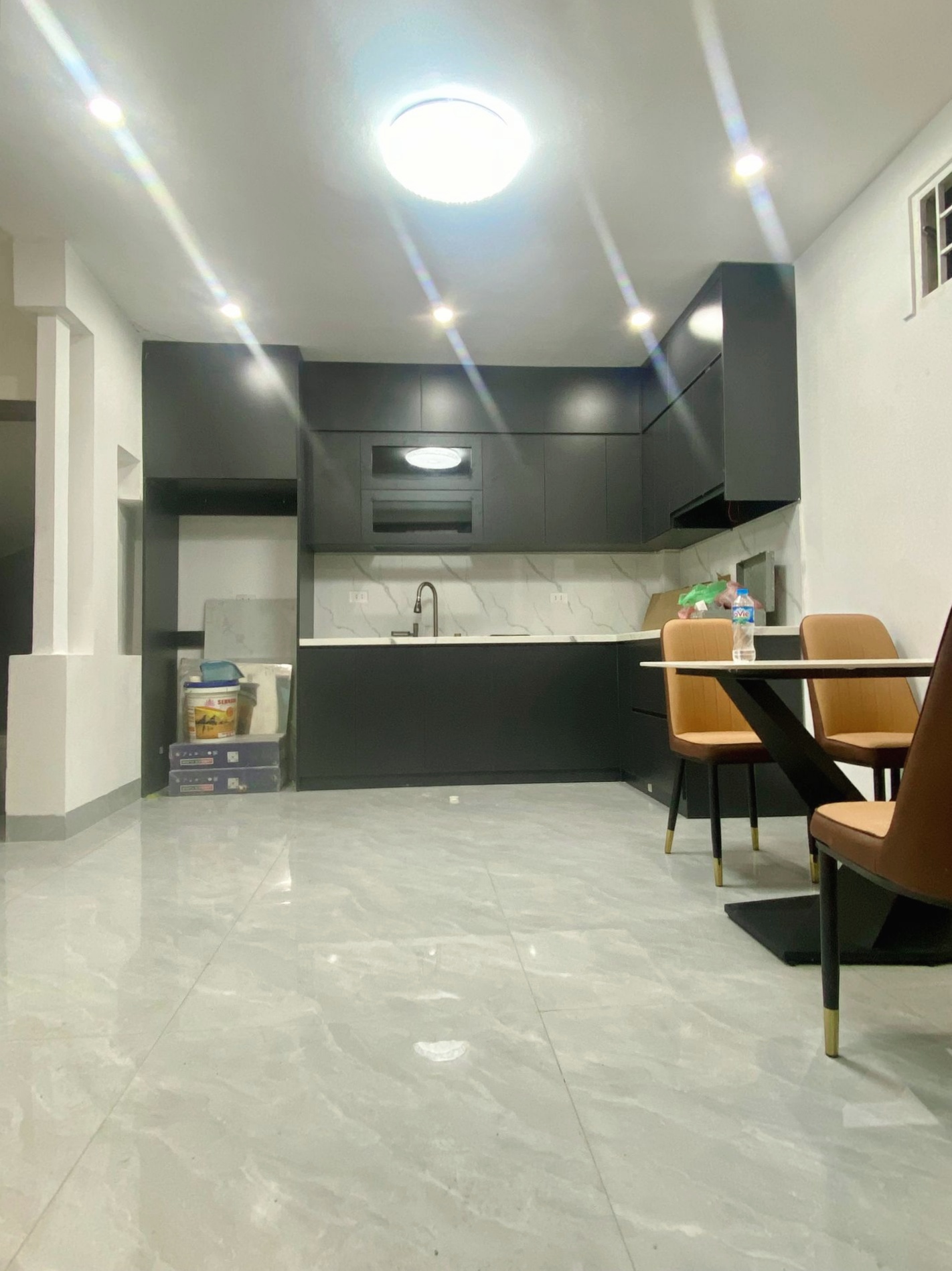 YÊN HOÀ, CẦU GIẤY - 30M2 - 5 TẦNG - MT 4.2M - 7.6 TỶ - LÔ GÓC - NGÕ RỘNG -