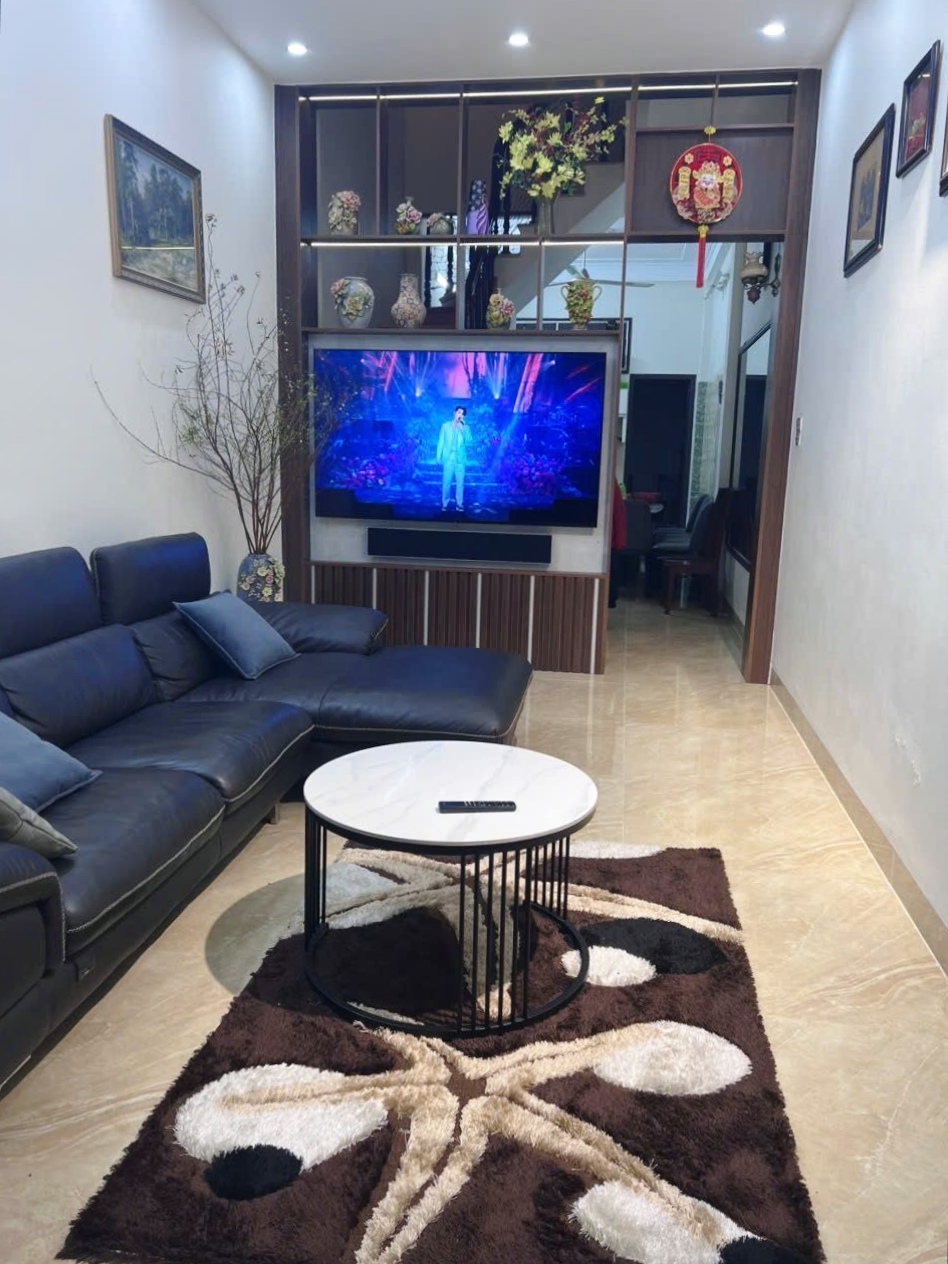 DỊCH VỌNG, CẦU GIẤY - 62M2 - 15.5 TỶ - 4 TẦNG - LÔ GÓC - Ô CHỜ THANG MÁY