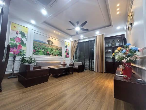 57m2