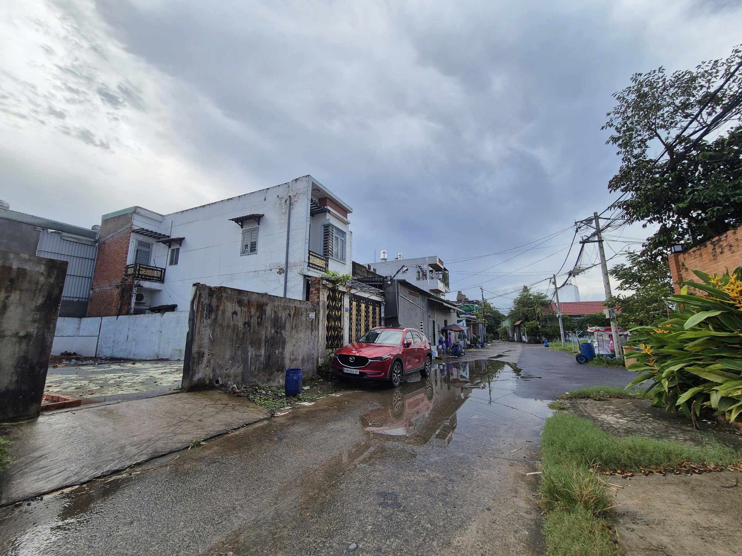 BÁN ĐẤT SHR 1 SẸC TRUNG ĐÔNG 7 - HÓC MÔN - GIÁ 3.6tỷ