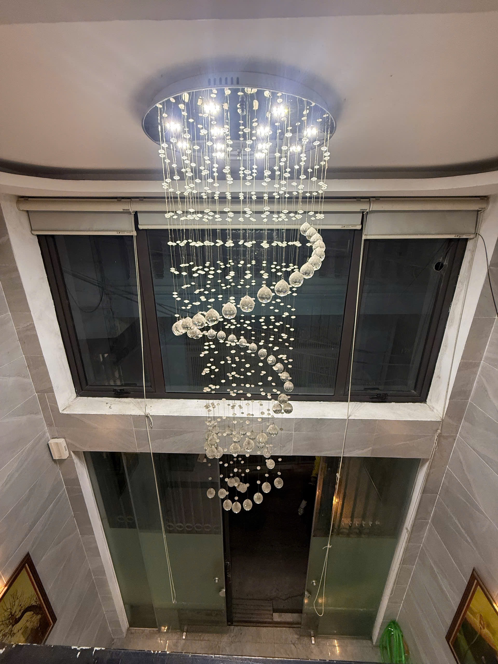 BÁN NHANH NHÀ 3 TẦNG CẠNH LOTTE - HỒ TÂY