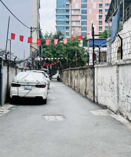 BÁN NHÀ PHÂN LÔ PHƯƠNG MAI ĐỐNG ĐA - 40M 7T MT 4.2M - OTO VÀO NHÀ NHÀ MỚI THANG MÁY KINH DOANH VĂN PHÒNG