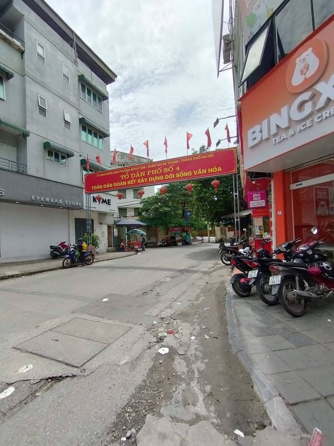 BÁN NHÀ PHÂN LÔ TRẦN ĐẠI NGHĨA HAI BÀ TRƯNG - 48M 5T MT 3M - VỈA HÈ Ô TÔ TRÁNH NHAU KINH DOANH SẦM UẤT ĐI BỘ RA ĐH KINH TẾ QUỐC DÂN